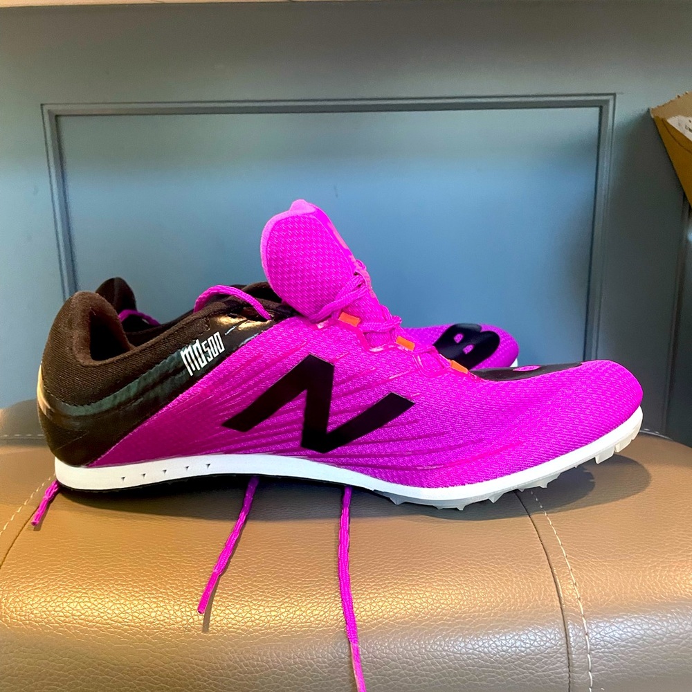WOMENS TRACK SPIKES - new condition